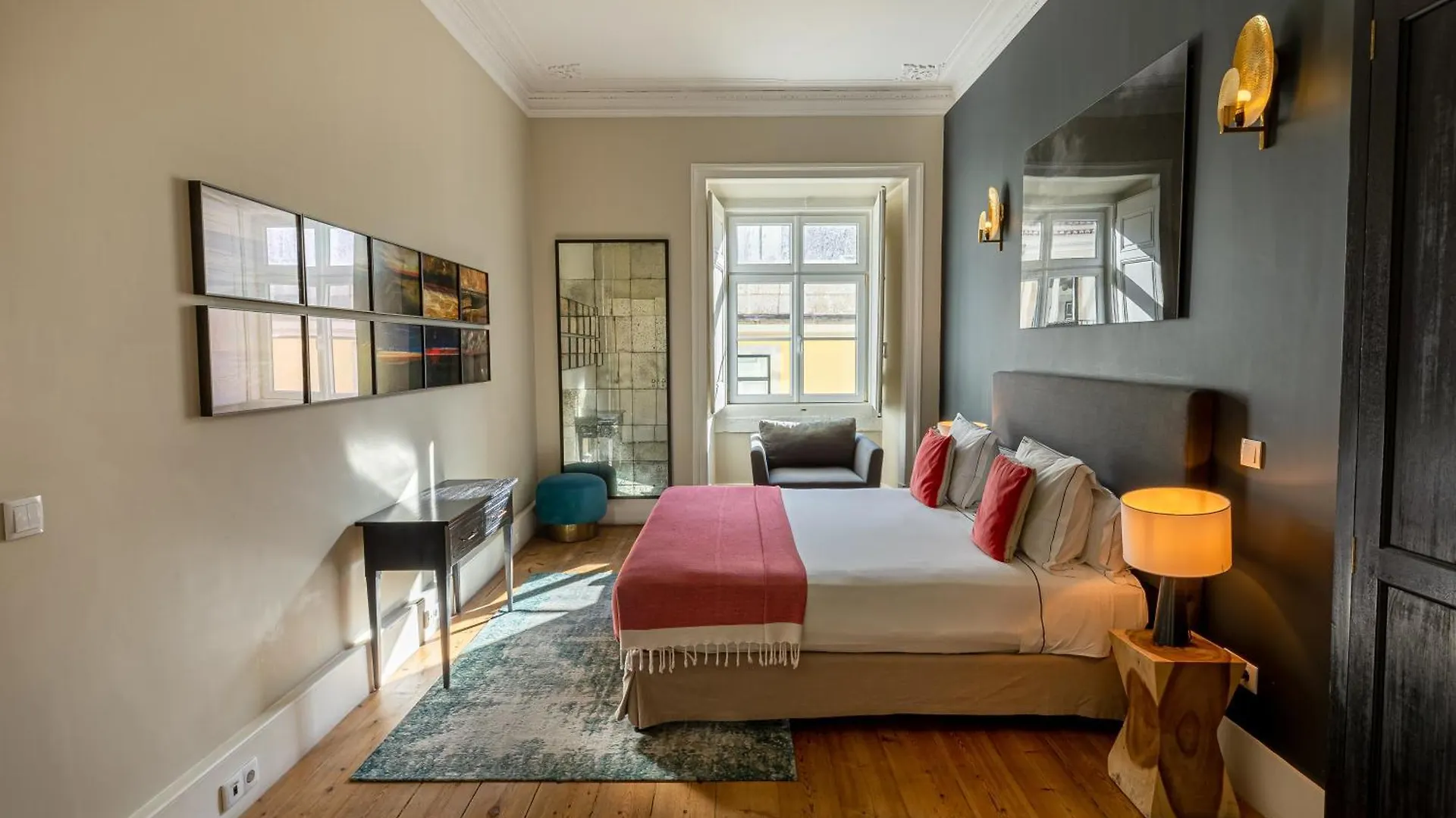 Le Consulat Hotel Lisbon